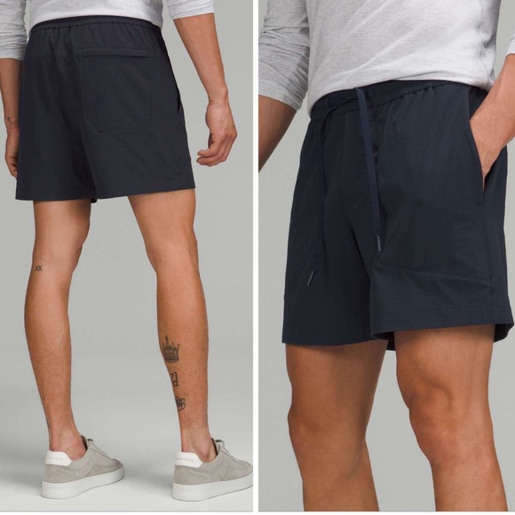 LULULEMON Bowline Short 5" Stretch Ripstop in Classic Navy Sz. Medium - Picture 1 of 10